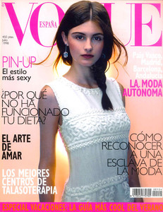 portada_vogue_julio_1998_nueva_4314_620x.jpg