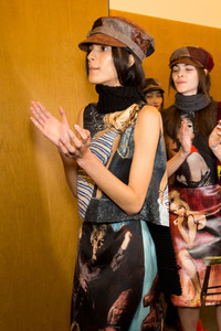 prada-bks-z-rf17-7574.thumb.jpg.f7e48c30f8f7b34f62359c8fd03cda8a.jpg
