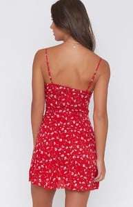 red-floral-dress-67_4000x4000_crop_bottom.jpg