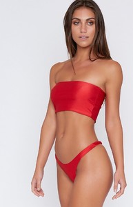 red-maya-bahamas-419_4000x4000_crop_bottom.jpg