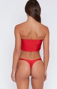 red-maya-bahamas-420_d08ae00b-1a2f-455d-8bfa-b71e2bdc7d4f_4000x4000_crop_bottom.jpg