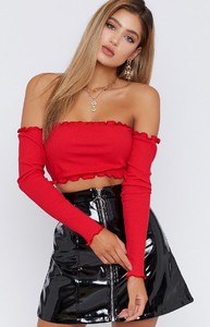 red-offshoulder-crop-124_4000x4000_crop_bottom.jpg