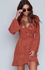 red-pattern-dress-155_4000x4000_crop_bottom.jpg