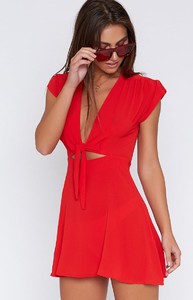 red-tie-front-dress-193_4000x4000_crop_bottom.jpg