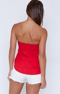 red-tie-top-74_4000x4000_crop_bottom.jpg