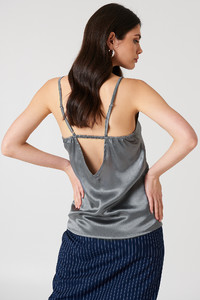rut_satin_singlet_1031-004209-0008_02b.jpg