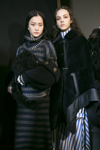 rykiel-bks-i-rf17-4335.thumb.jpg.cc9fb3a61c8185e6906e21a1d7f0f5d2.jpg