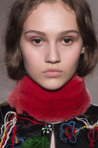 rykiel-clpa-rf17-6407.thumb.jpg.9b26ab8a928942876d7bd9d8c3c473bf.jpg