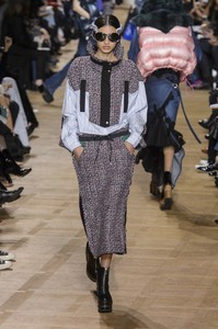 sacai-rf17-0285.thumb.jpg.04b1315dae3b35c4961dc92d75a86c40.jpg