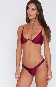 sangria-swim-425_4000x4000_crop_bottom.jpg