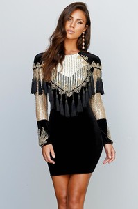 scene_stealers_dress-2.jpg