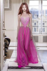 schiaparelli-hc-rs18-0161.thumb.jpg.20984fa296d792f0ae478e4566f6132b.jpg