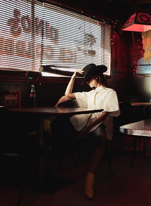 sd2_VMagazine_CraigSalmon_Jan18_04.thumb.jpg.e4d47a0271cd6541b8c02dea8cb55d50.jpg