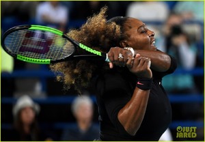 serena-williams-plays-in-first-tennis-match-since-giving-birth-07.jpg