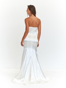 sfw40_AandN_WHITEBRIDAL_06_045.jpg