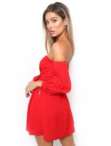 shopify_09f30cdefe7fff2bb9217763b197a533_luna-dress-red_f15cd37a-65c2-4c3f-8321-840a53201ba8.jpg