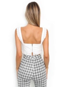 shopify_85d6e348ab25b58e64f5b146ed8fceb2_bailey-crop-white_13fa95d8-8242-40d3-9d66-ecdb93fbed63.jpg