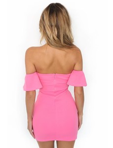 shopify_8e30a47f83d8534ffdfbb104432a0234_billie-dress-pink_9c1021db-52af-4573-8535-73c21ce2015d.jpg