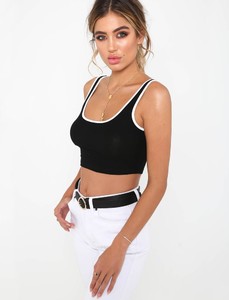 shopify_a0b8ef297d93d4e2c874595f00fcc3cf_little-lady-crop-black.jpg