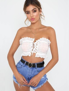 shopify_e7bfbfe5b2ad975768425e28e4d1ea06_miley-frill-top-white.jpg