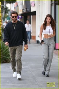 sofia-richie-scott-disick-coffee-january-2018-01.jpg