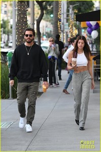 sofia-richie-scott-disick-coffee-january-2018-03.jpg