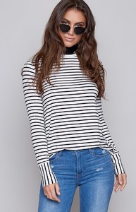 stripe-longsleeve-top-8_4000x4000_crop_bottom.jpg