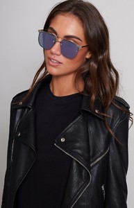 sunnies-quay-280_4000x4000_crop_bottom.jpg