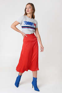 tommy_hilfigher_foil_logo_tee_1478-000099-1324_03c.jpg