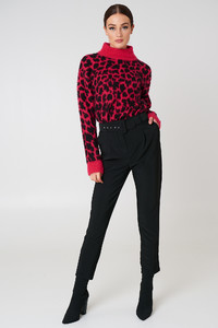 trendyol_belted_waist_trousers_1494-000439-0002_04c.jpg