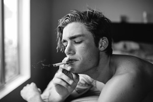tumblr_o9h02ni4f61r4nn7qo2_540.thumb.jpg.eb2865c9af31f9a44bd28900feb0fd91.jpg