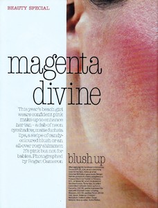uk_vogue_june_2002_38.thumb.jpg.1662ac018592024a4bc95ea94f32332e.jpg