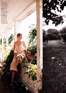 us_elle_dec_1996_8.thumb.jpg.3c72aeff49d3155f92d410de998cedc3.jpg