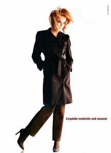 us_elle_june_1997_24.thumb.jpg.41507d57c61e3dd13ec3e2065ed31859.jpg