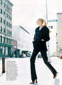 us_vogue_071996_16.jpg