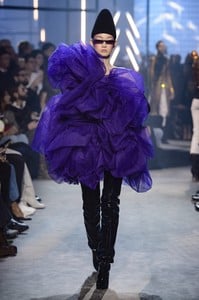 vauthier-hc-rs18-0063.thumb.jpg.b1a92a29e5acbe77e6250f4823b17bf0.jpg