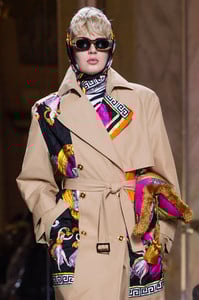 versace-m-clp-rf18-5708.thumb.jpg.4fd760f02827453e7510cfba3af73429.jpg