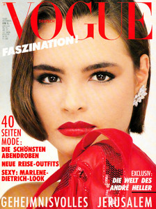 vogue_de_12_83_v1000x1500.thumb.jpg.84c2fa895c6edd3a8a516d41c01e7478.jpg