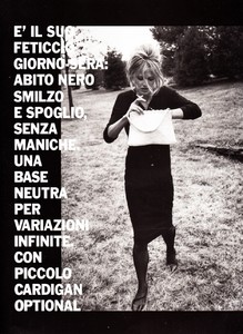 vogue_italia_mar_1995_9.thumb.jpg.7dd39cfb369f7949da322391b458ab7d.jpg