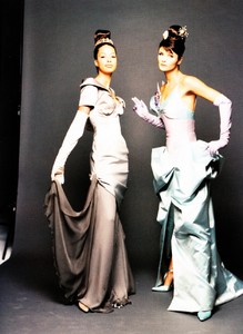 vogue_italia_supp_mar_1995_19.thumb.jpg.9a5b8cbe97a7c2ab0388a88f312d784f.jpg