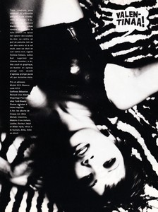 von_Unwerth_Glamour_France_August_1994_09.thumb.jpg.292edc779a01b3e1decb45bd286d4ef5.jpg