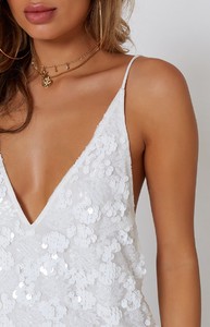 white-sequin-dress-204_4000x4000_crop_bottom.jpg