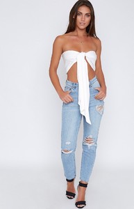 white-tulip-top-227_4000x4000_crop_bottom.jpg