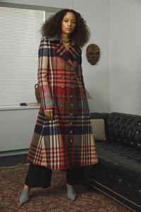01-khaite-fall-18.thumb.jpg.3729e54ac5db54b176dcf0a13297a88c.jpg