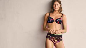 021518-intl-PINK-Bra-LP-Desktop-03-DATE.jpg