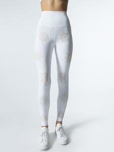 1-beach-riot-for-carbon38-flora-legging-bottoms-white.jpg