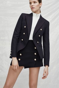 15-camilla-and-marc-fw-18.thumb.jpg.036dd8a18ada574918a00e47a79bada5.jpg