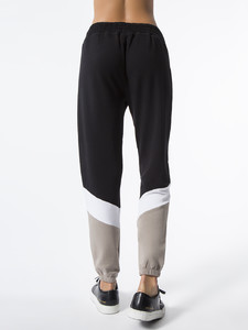 4-beyond-yoga-living-easy-chevron-sweatpant-bottoms-black-timber-color-block.jpg