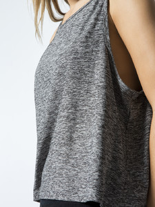 4-beyond-yoga-weekend-traveler-cropped-tank-tops-black-white.jpg