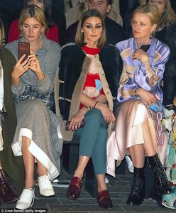 495D19E200000578-5407609-Sitting_pretty_Inside_the_venue_Palermo_draped_a_furry_evergreen-m-76_1519019483087.jpg